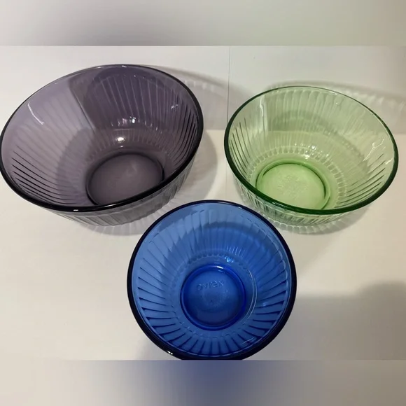 Vintage Pyrex Ribbed Glass Nesting Bowl Set (3) - Blue, Green, Purple - Picture 3 of 6